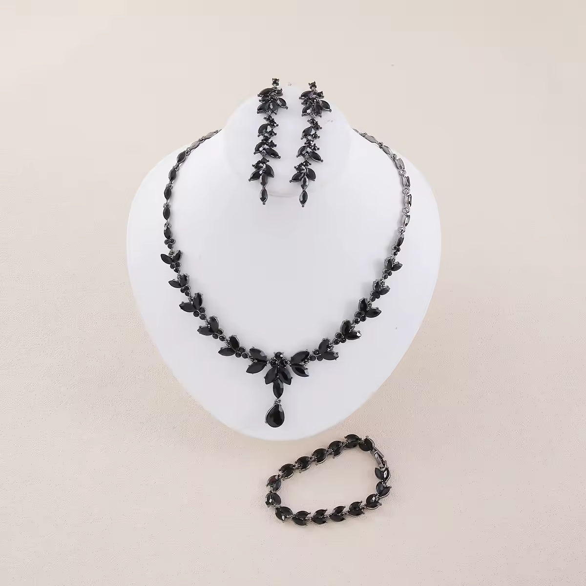 NLB01SPECIAL110 5 sets for £49/-