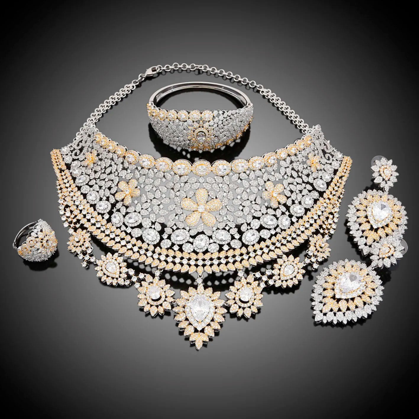 Zhuerrui Hot Sell Brass Girls Jewelry Diamond Women Wedding Cubic Zircon Crystal CZ Dubai Bridal Jewelry Set HZ18013001