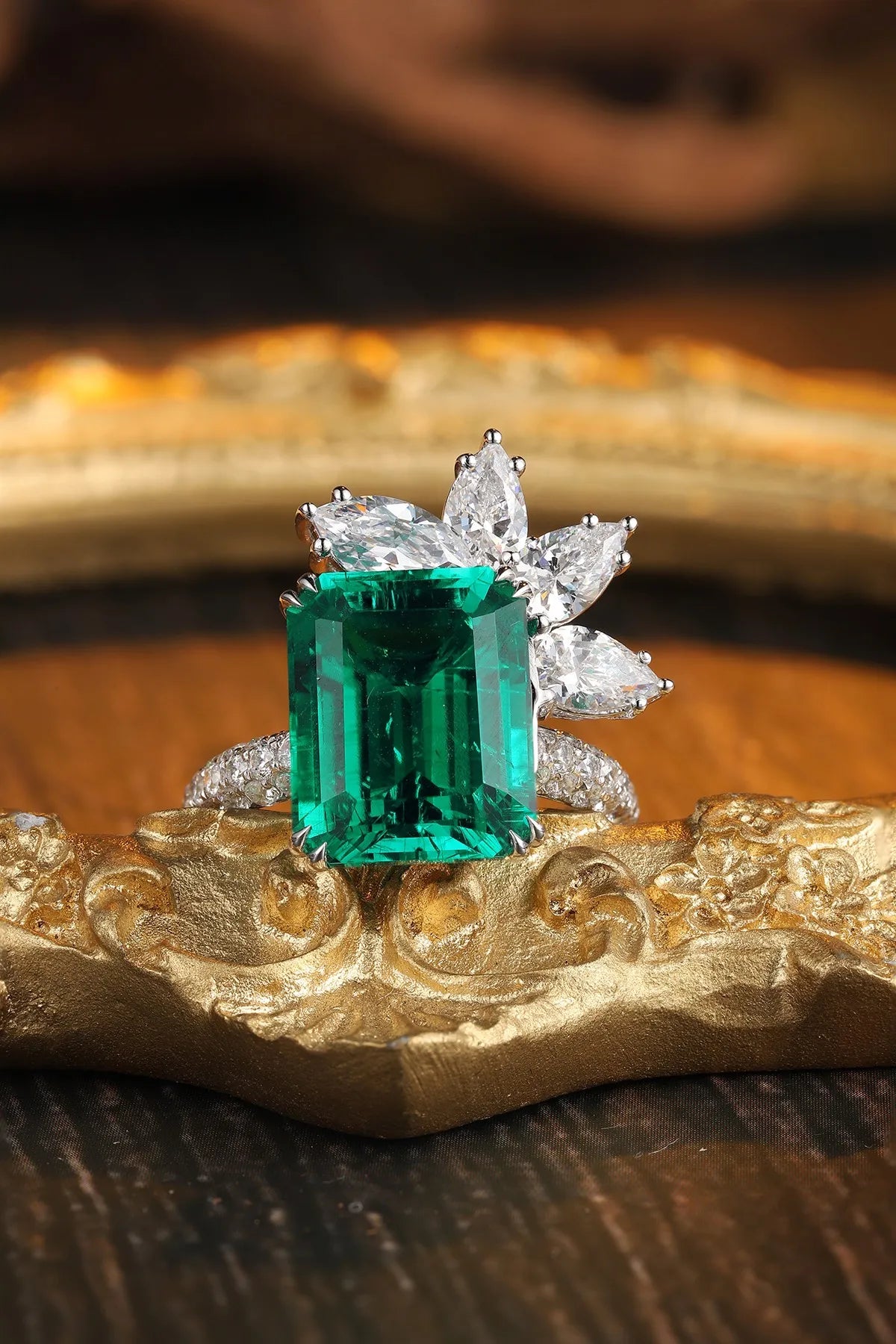 Gemfiori Anster Emerald Cut Lab Made Diamonds and Ring S925 Sterling Silver Lab Created Emerald Women Ring