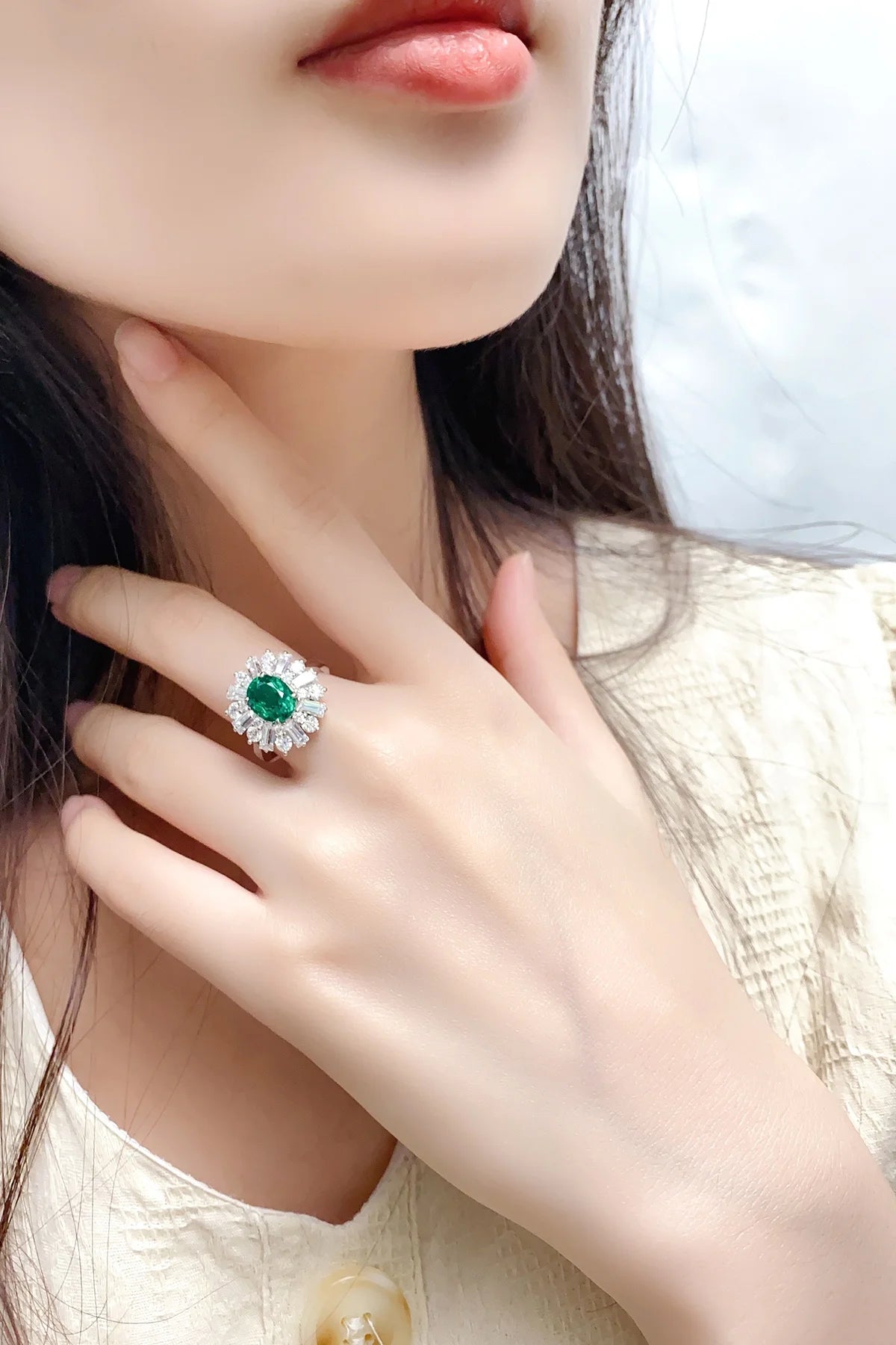 Gemfiori Anster Oval Cut Lab Made Diamonds and Ring S925 Sterling Silver Lab Created Emerald Women Ring