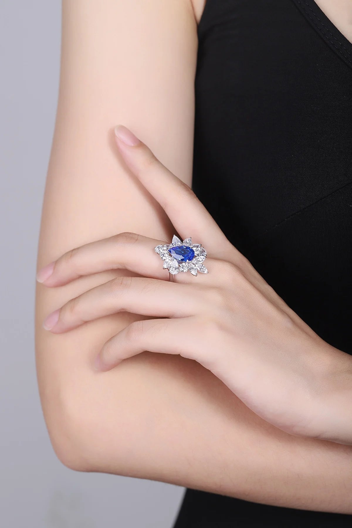 Gemfiori Anster Pear Cut Lab Created Diamonds and Ring S925 Sterling Silver Lab Made Cobalt Spinel Women Ring