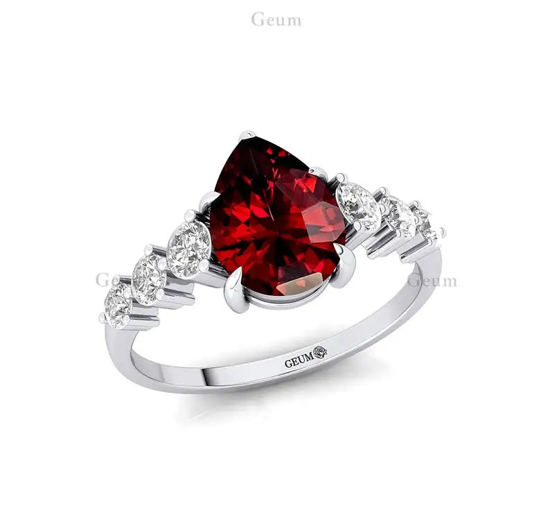 Luxurious Design Unique Pear Cut Natural Red Garnet Gemstone Ring 18k Solid Gold Real Diamonds Classic Wedding Women Rings