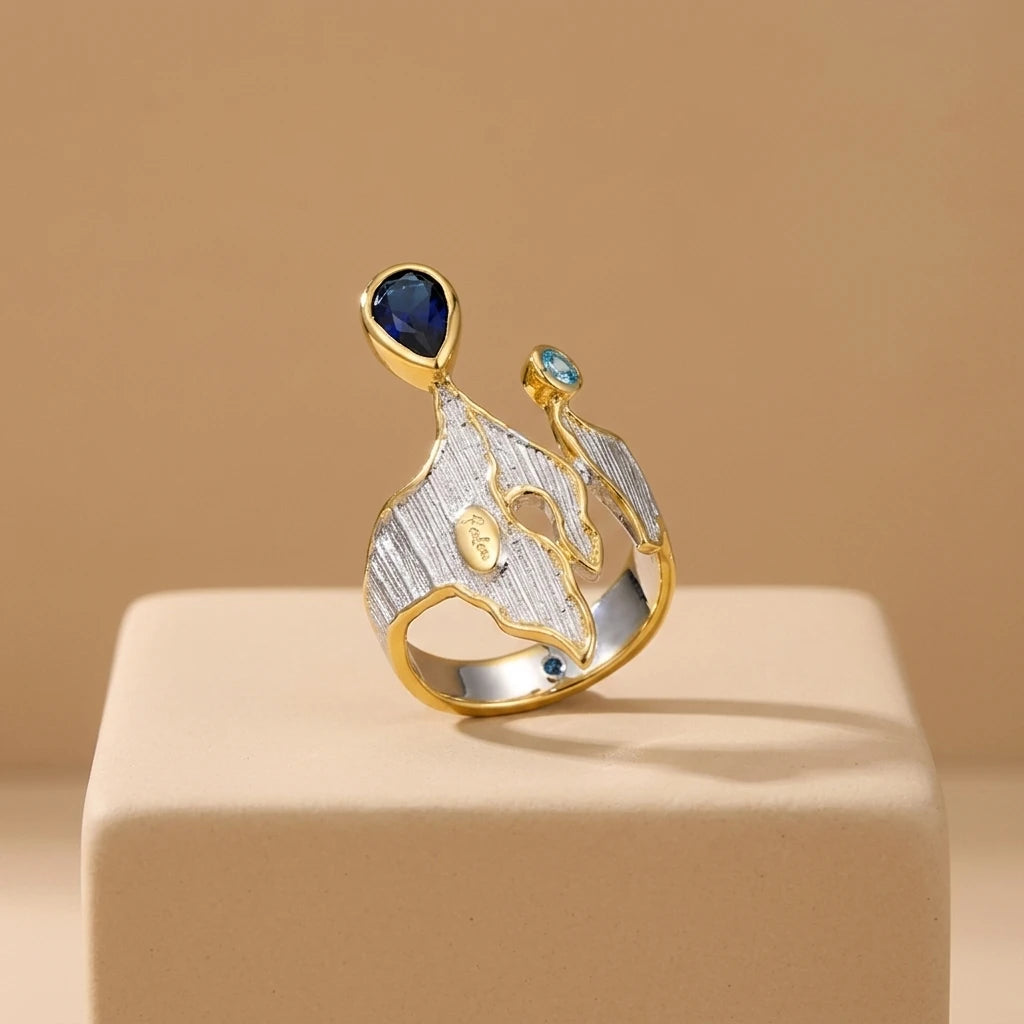 Crown Design 925 Sterling Silver Ring With Blue Glass