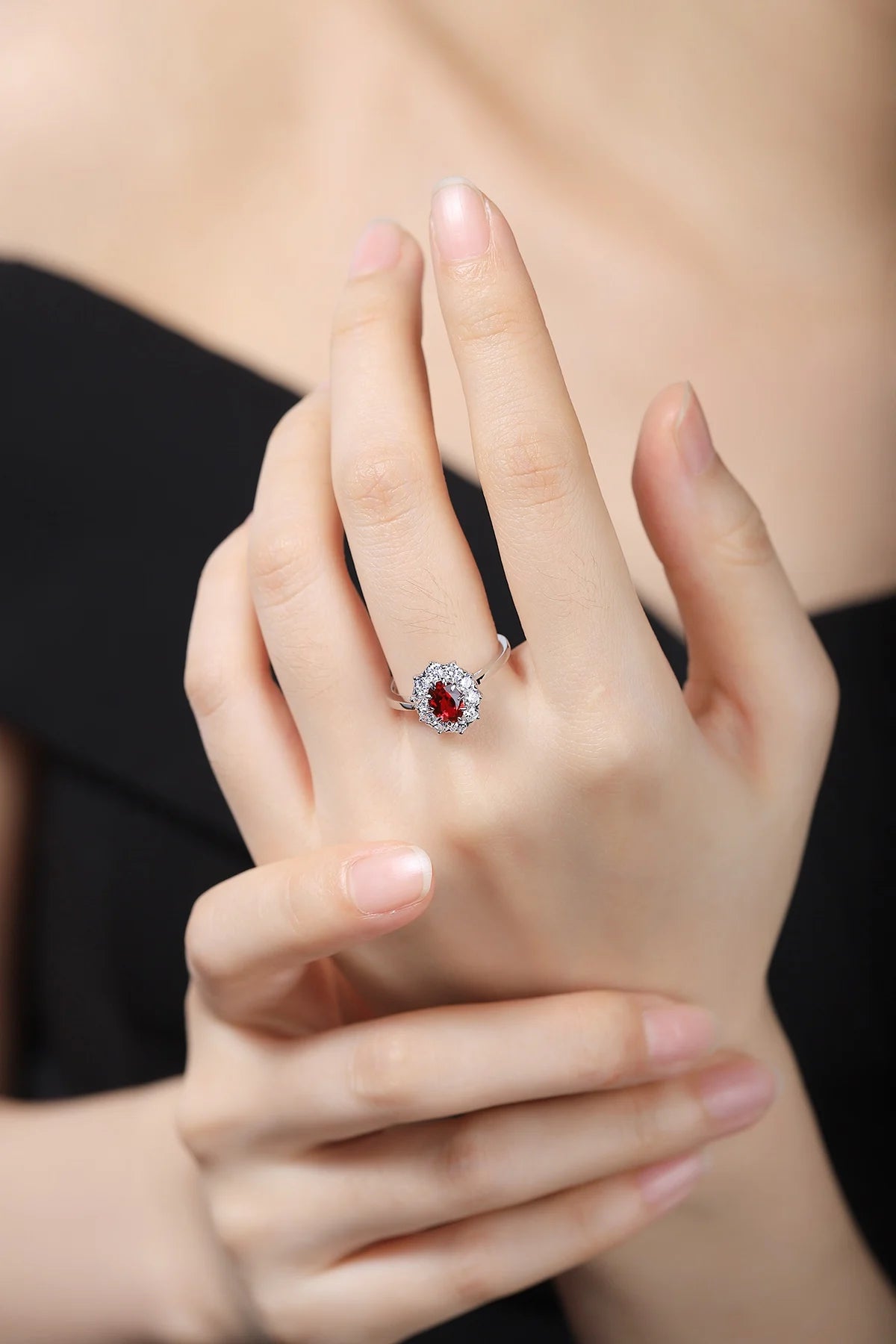 Gemfiori Anster Lab Created Ruby Oval Cut Women Ring S925 Sterling Silver Lab Made Diamonds and Ring
