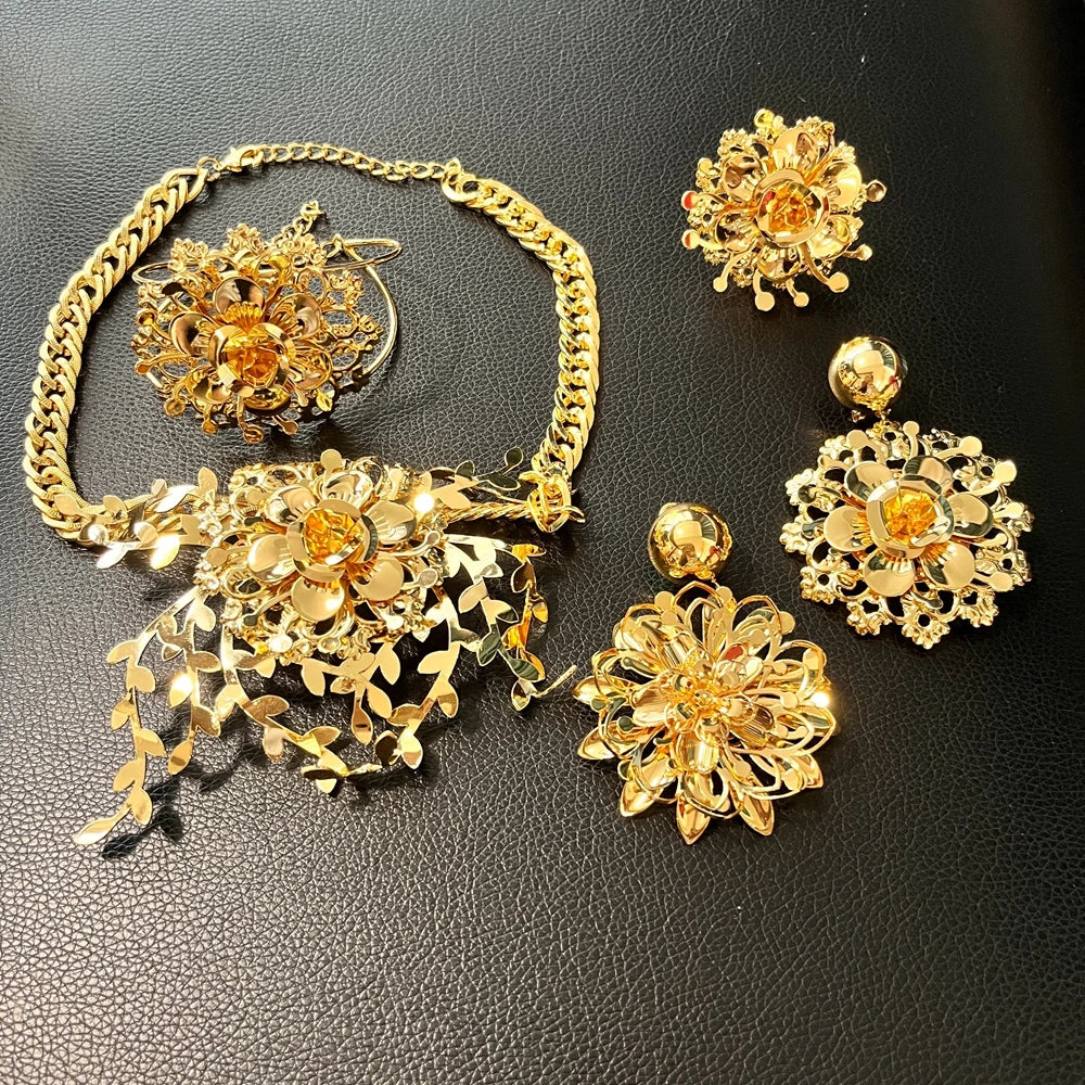Zhuerrui Luxury 18K Gold Plated Hollow Floral Leaf 4PCS Jewelry Set Brazilian African Necklace Earrings Bracelet Ring HK049822