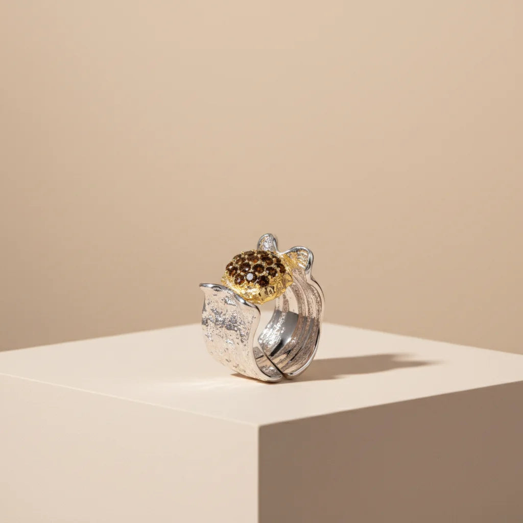 Italian Design Black Stone 925 Sterling Silver Ring with Gold Plated