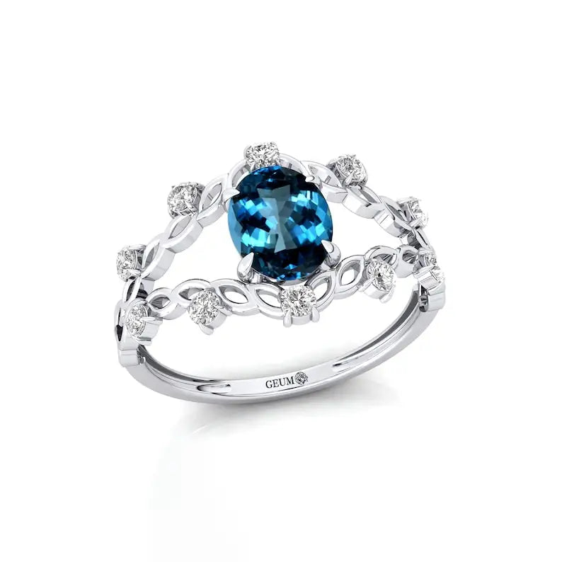 14K Solid Gold Prong Set 1.5 Ct Oval Cut Natural London Blue Topaz Gemstone Rings Adorned Natural Diamonds Classic Wedding Gift