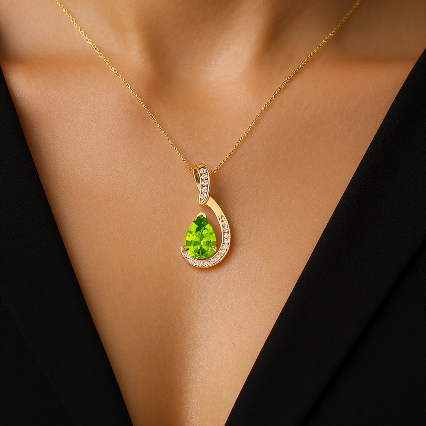 Pear Cut Natural Peridot Gemstone & Real Diamond Charm Pendant in 18K Solid Gold Pendant Custom Bridal Fine Jewelry OEM ODM
