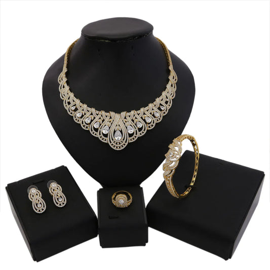 Zhuerrui Dubai Italy Nigeria Gold Plated Butterfly Pendant Diamond Necklace Chain Necklaces and Earrings Jewelry Set HZ18091102