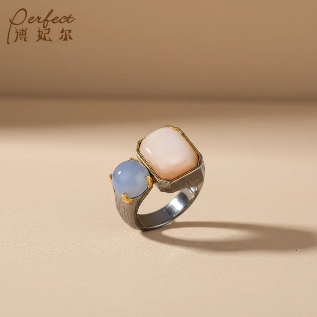 Wholesale Stylish Fashion Jewelry Blue Chalcedony and Pink Mop Men Ring 925 Sterling Ring