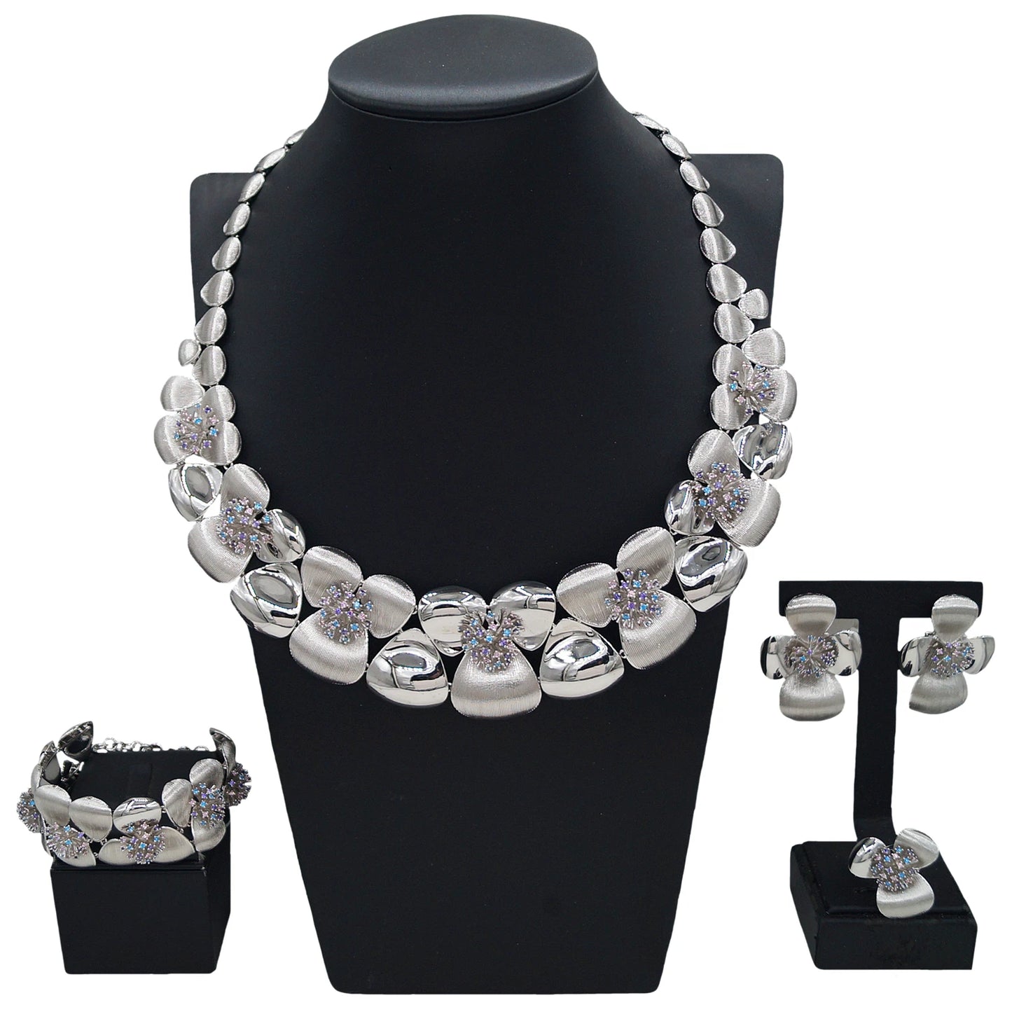Zhuerrui New Design Sense Jewelry Set American High-end Diamond Series Ladies Classic Inheritance Wedding Four SetsHZ24743167
