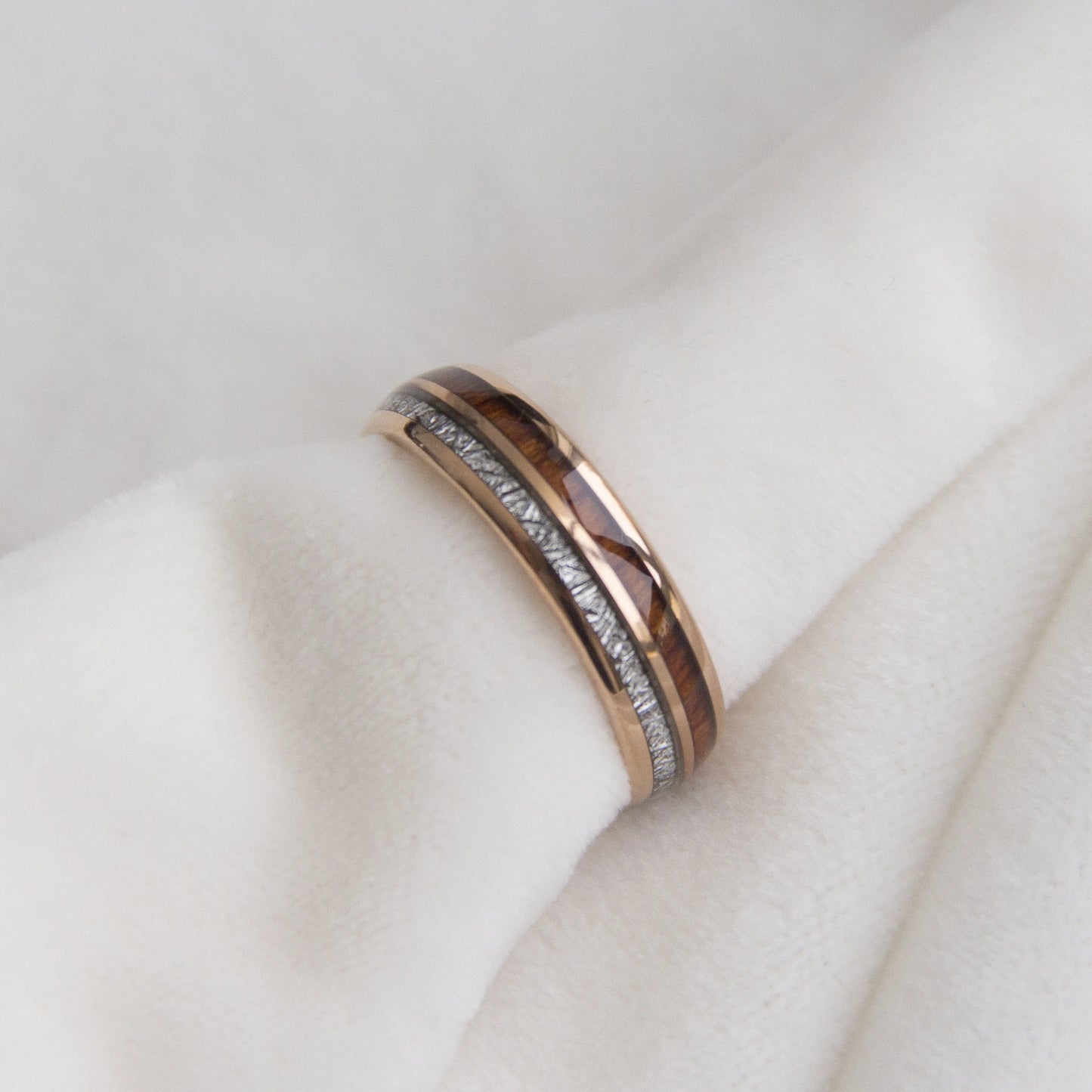 8mm 6mm Wood Inlay Tungsten Ring Fashion Ring for Women and Men in Pair Couple Wood Wedding Ring
