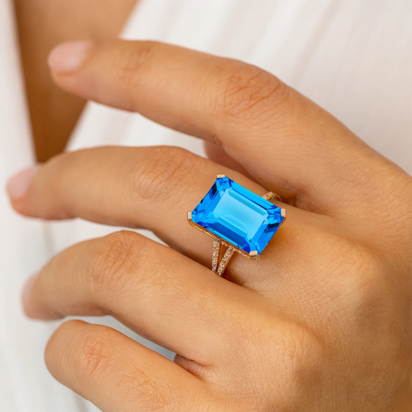 Wholesale 14kt Solid Gold Fine Classic Bridal Rings Natural Swiss Blue Topaz Gemstone Real Diamonds Halo Solitaire Wedding Party