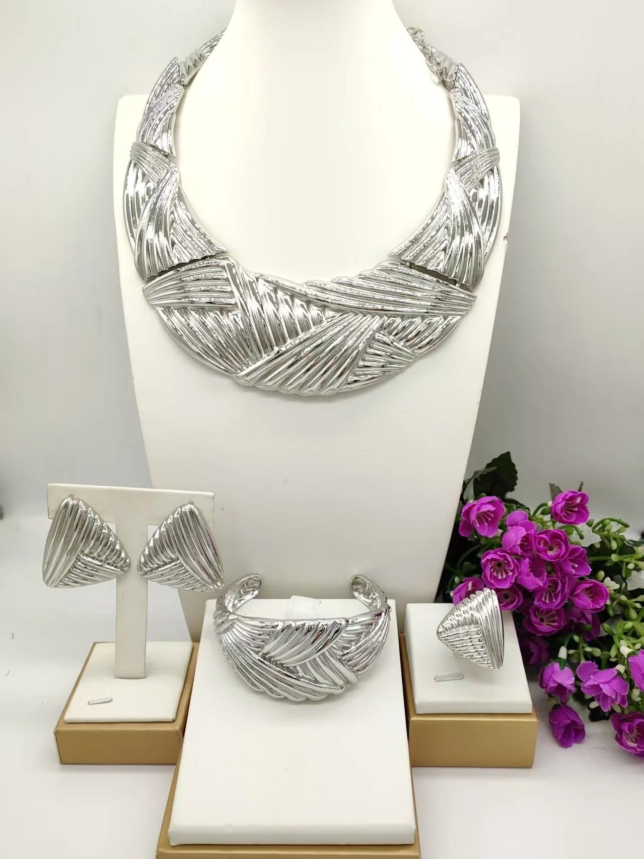 Zhuerrui African Italian Gold Plated Jewelry Set Bold Ribbed Twisted Geometric Choker for Women Wedding Banquet I0057