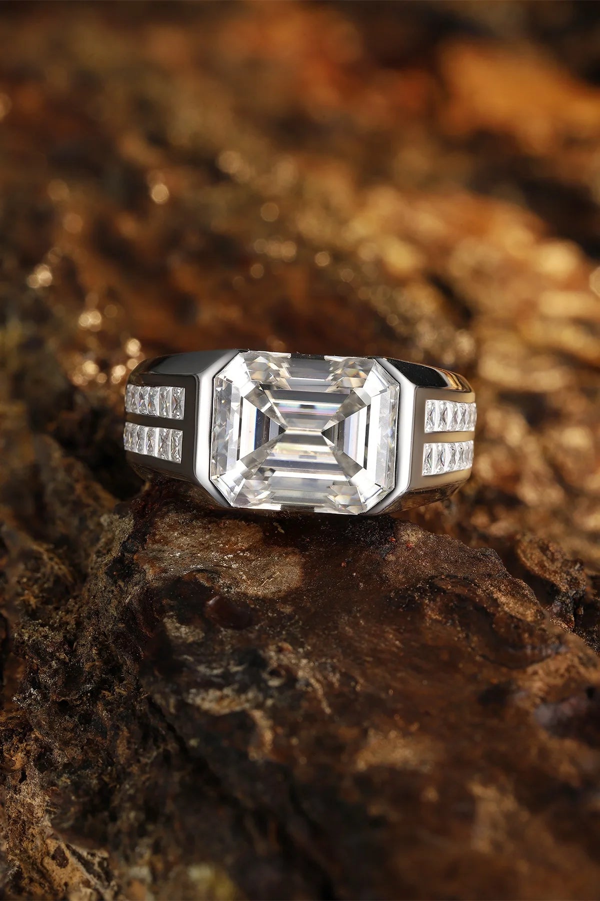 Gemfiori Anster Moissanite Diamonds and Ring S925 Sterling Silver Emerald Cut White Moissanite Men Ring
