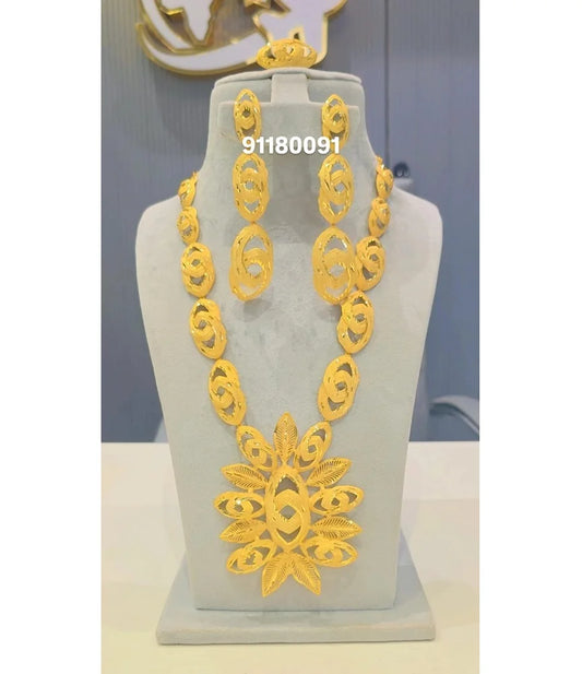 Lakshmi Luxury 4-Piece Gold Plated Handmade Jewellery Set | Diamond-Style Stones | Indian Bridal