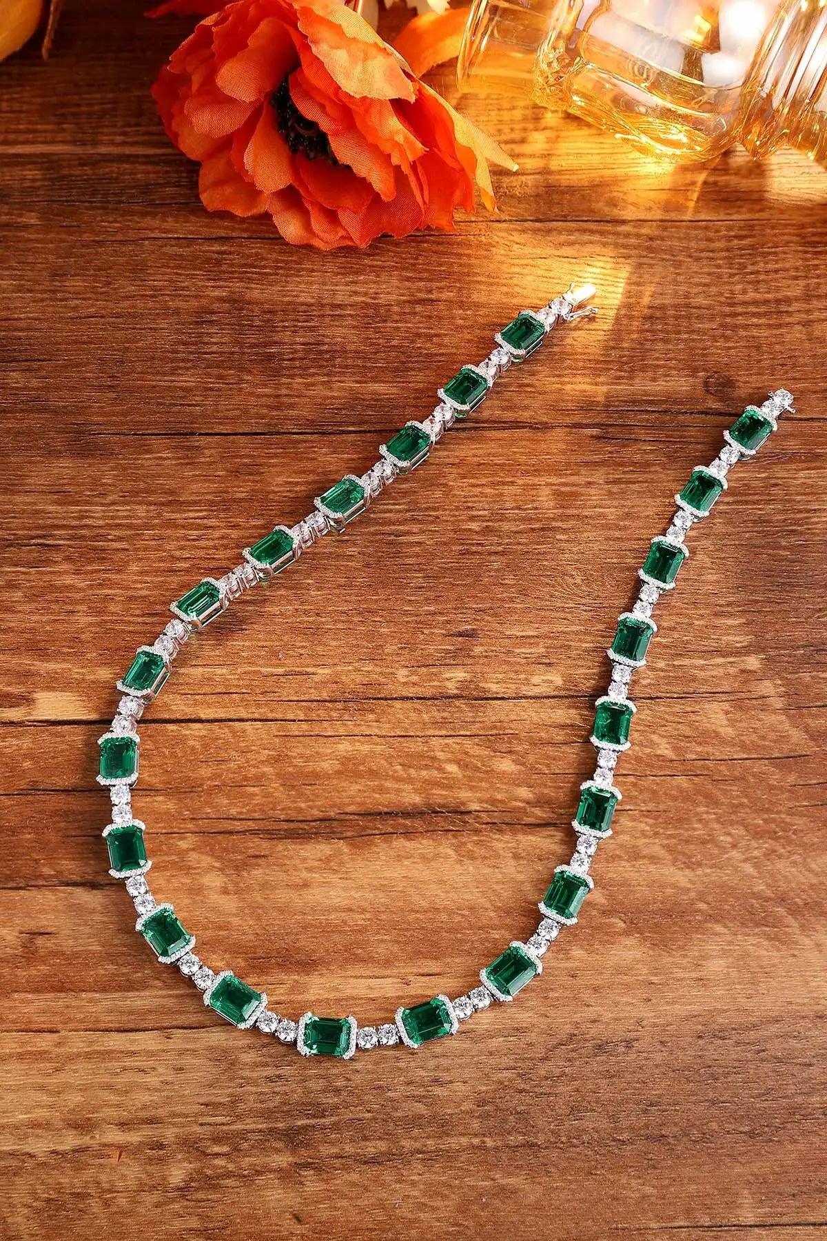 Gemfiori Anster Luxury 925 Sliver Lab Grown Emerald Pendant Necklace Emerald Cut Shape for Wedding Gift Party Engagement Anniversary