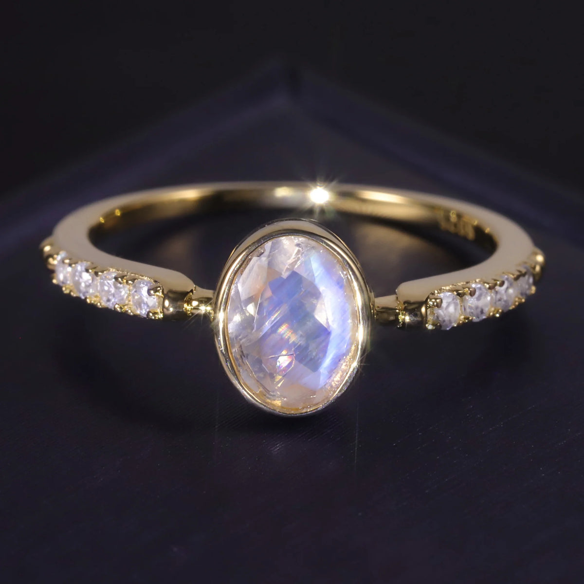 ArtistA OL0910 Abiding Minimalist Jewelry Bezel Setting Oval 5x7MM Natural Moonstone 925 Sterling Silver Half Eternity Women Rings