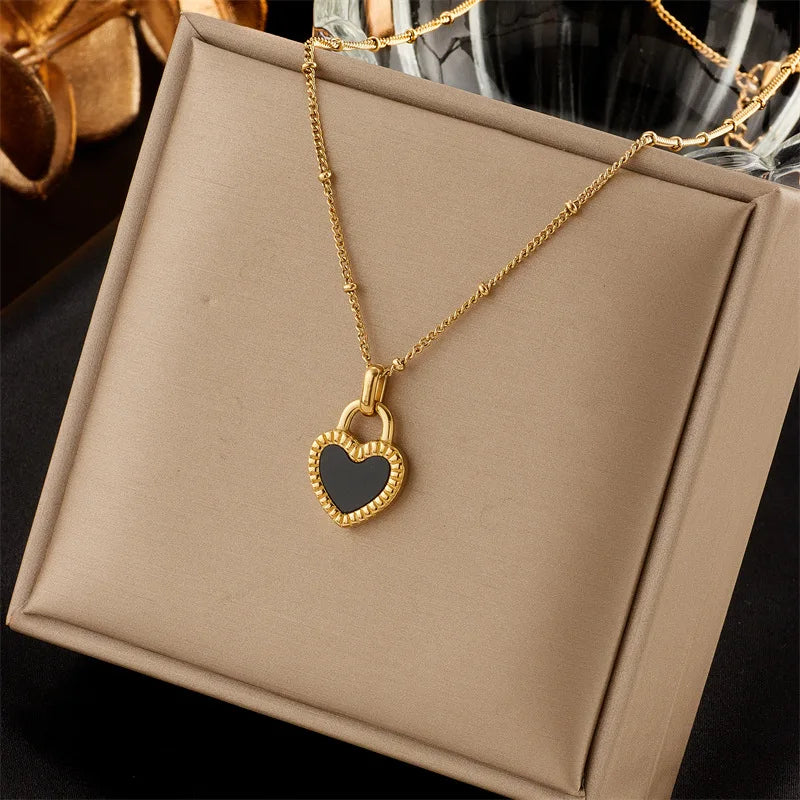 Gold Black Heart Necklace & Earrings Jewellery Set | Dark Romance Fashion Set