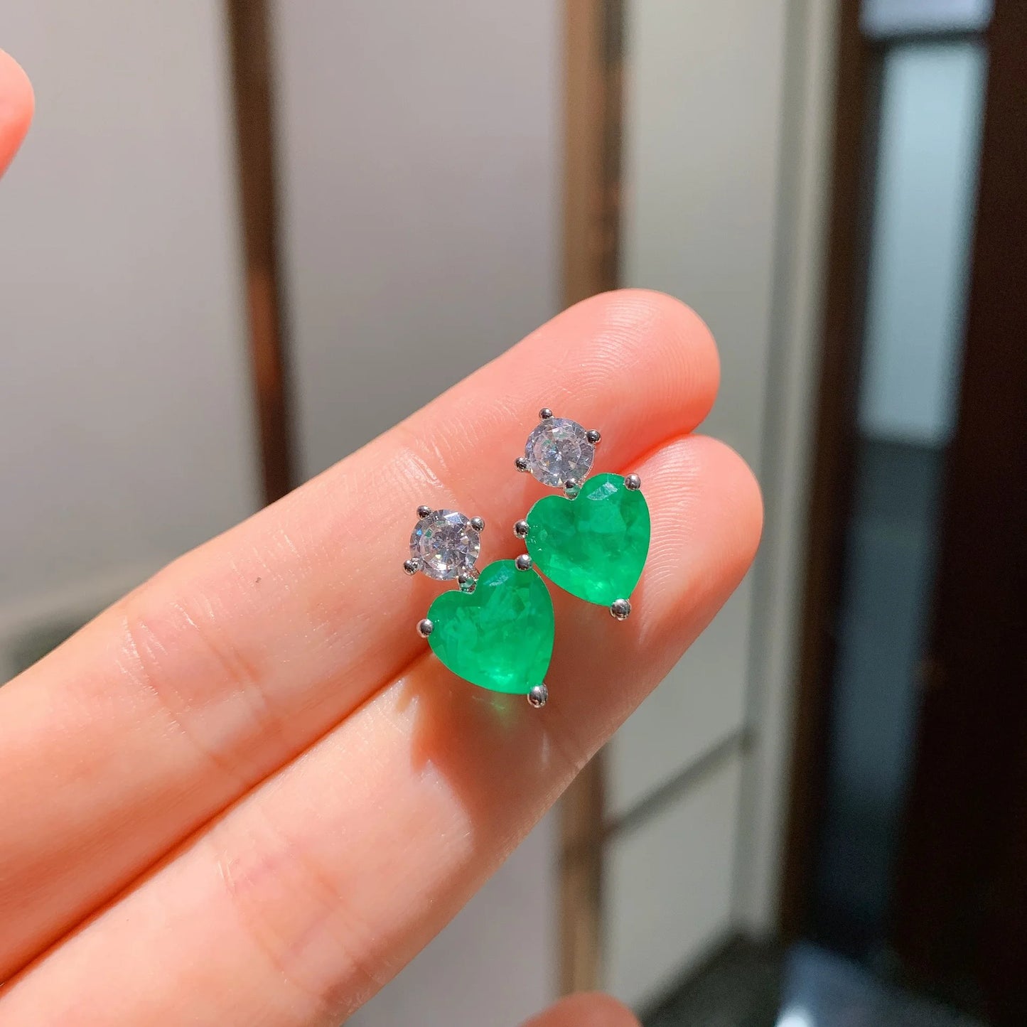 Fashion Eco-friendly Copper Necklace Earrings Set Emerald Green Heart Cut Cubic Zirconia Elegant Bridesmaid Brass Jewelry Sets