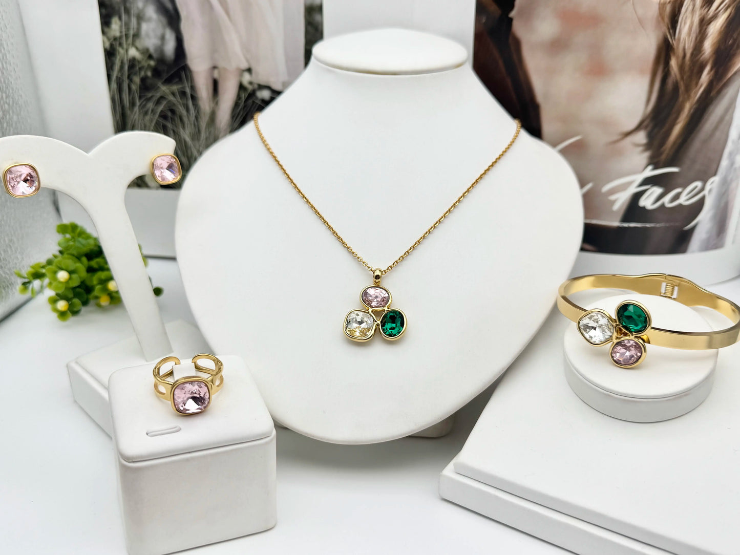 NLB01SPECIAL089 5 sets for £49/-