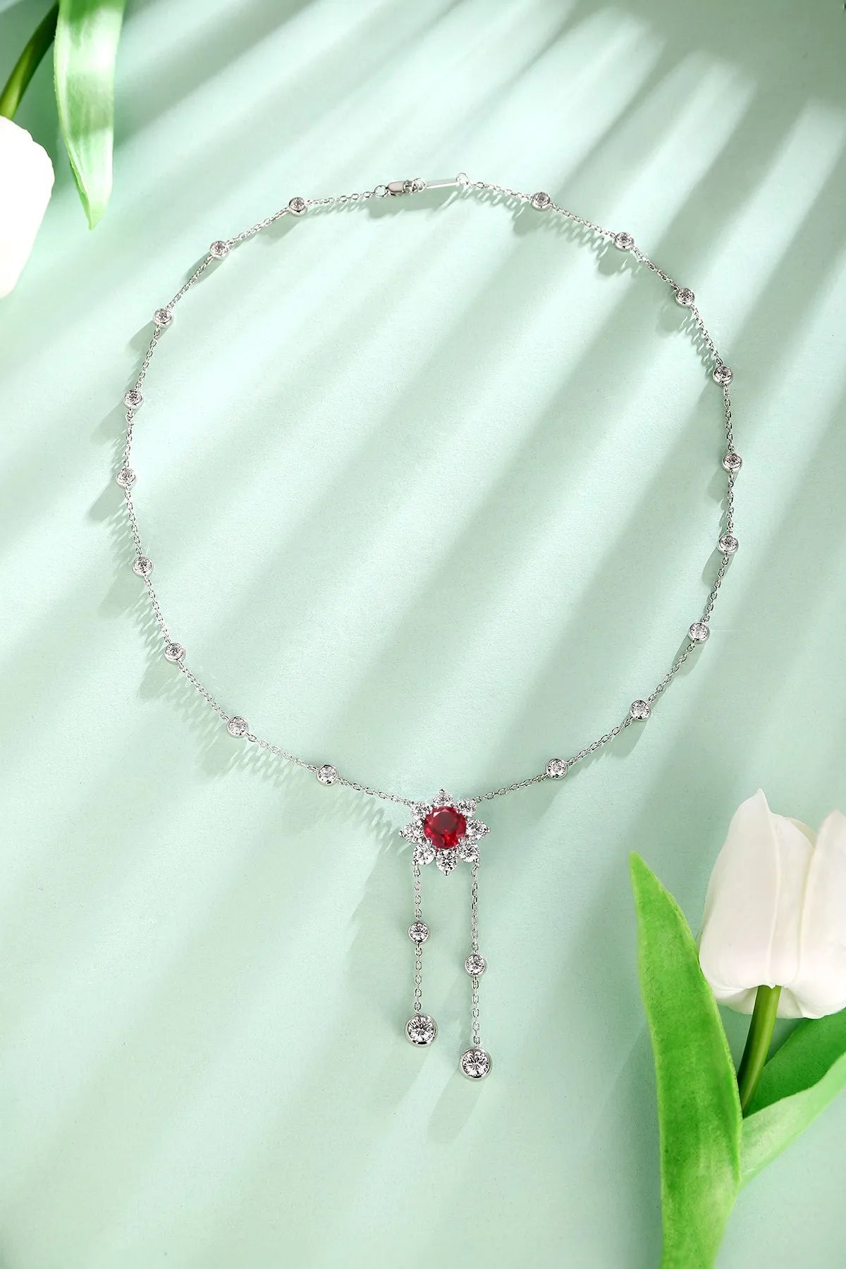Gemfiori Anster 925 Sterling Silver High-quality Cultivated Ruby Necklace - Suitable for Parties or As a Gift