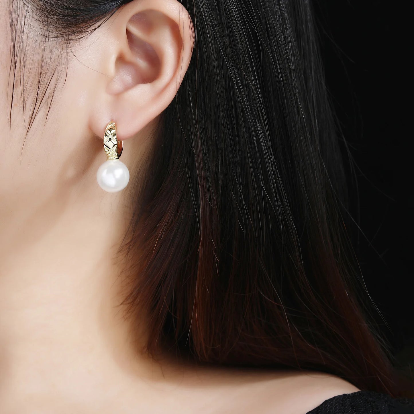 MUSHAN Jewelry Factory Pure Silver Earrings  Light Luxury Electroplated Earrings  Women S Niche Jewelry and Accessories  Pearls