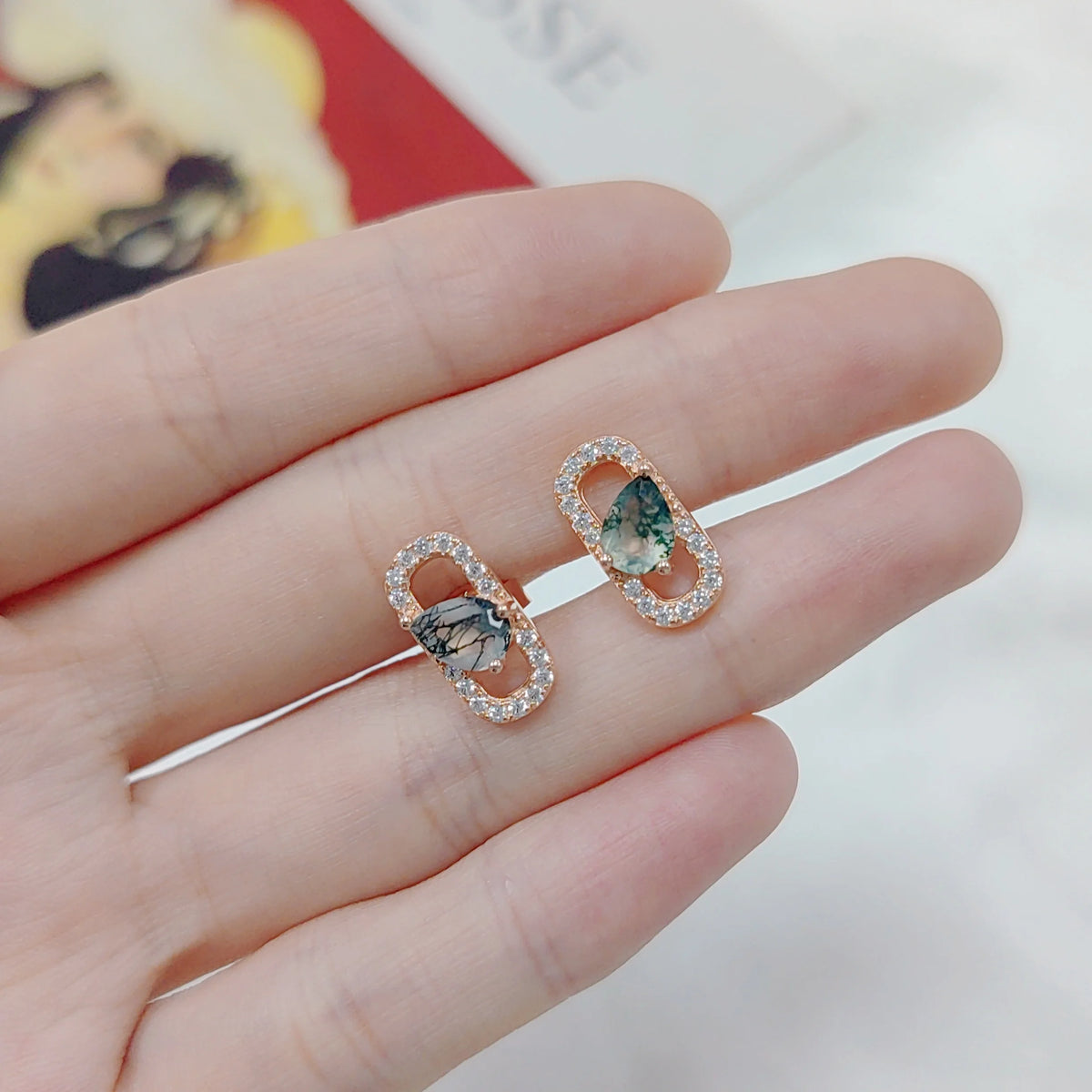 ArtistA Abiding Handcrafted 925 Silver Gold Plated White Cubic Zirconia Halo Natural Moss Agate Stud Earrings Huggie Hoop Earrings