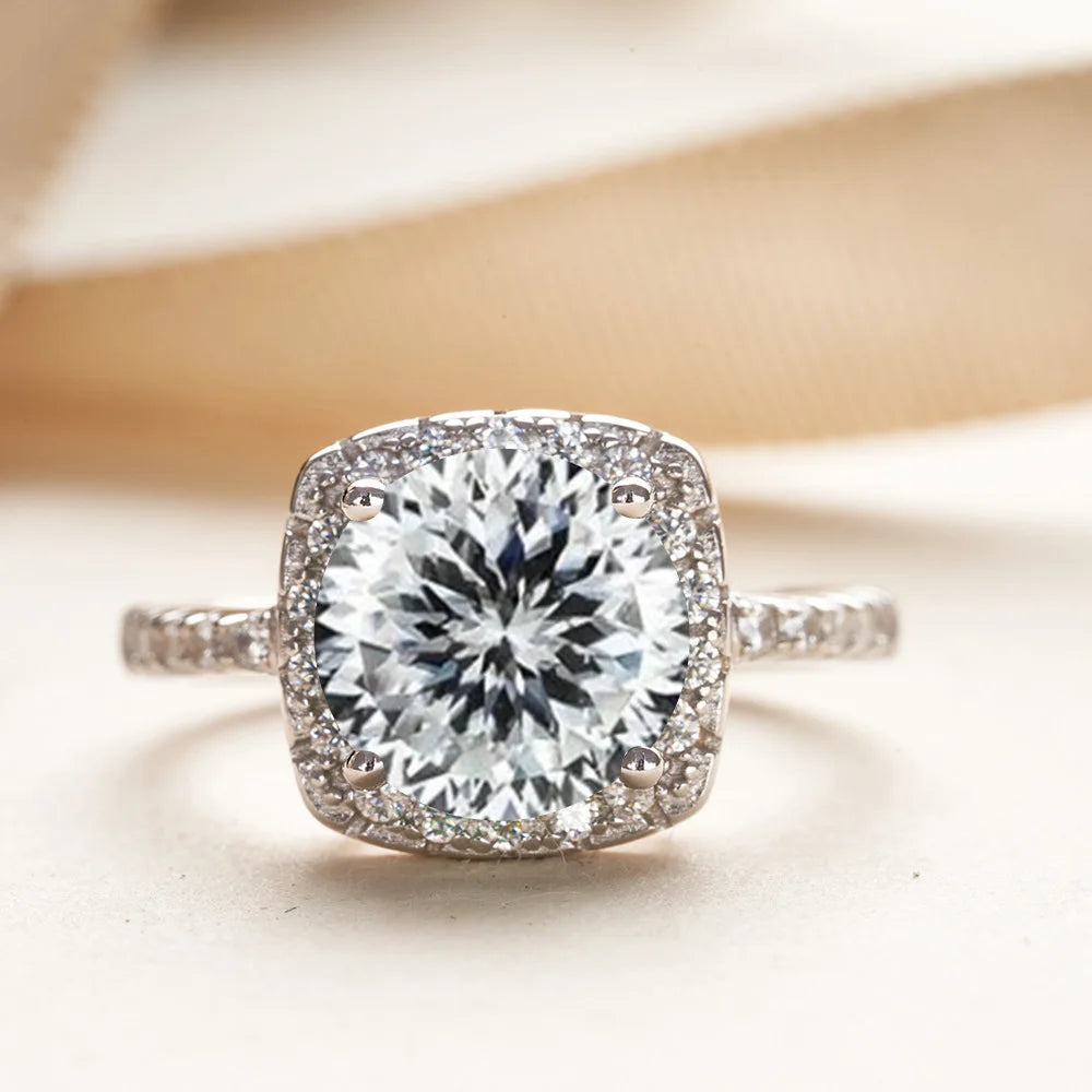 Wholesale 925 Silver PT950 Platinum Plated Square Bezel Set Round Cut 3 Carat VVS GRA Colored Moissanite Engagement Ring