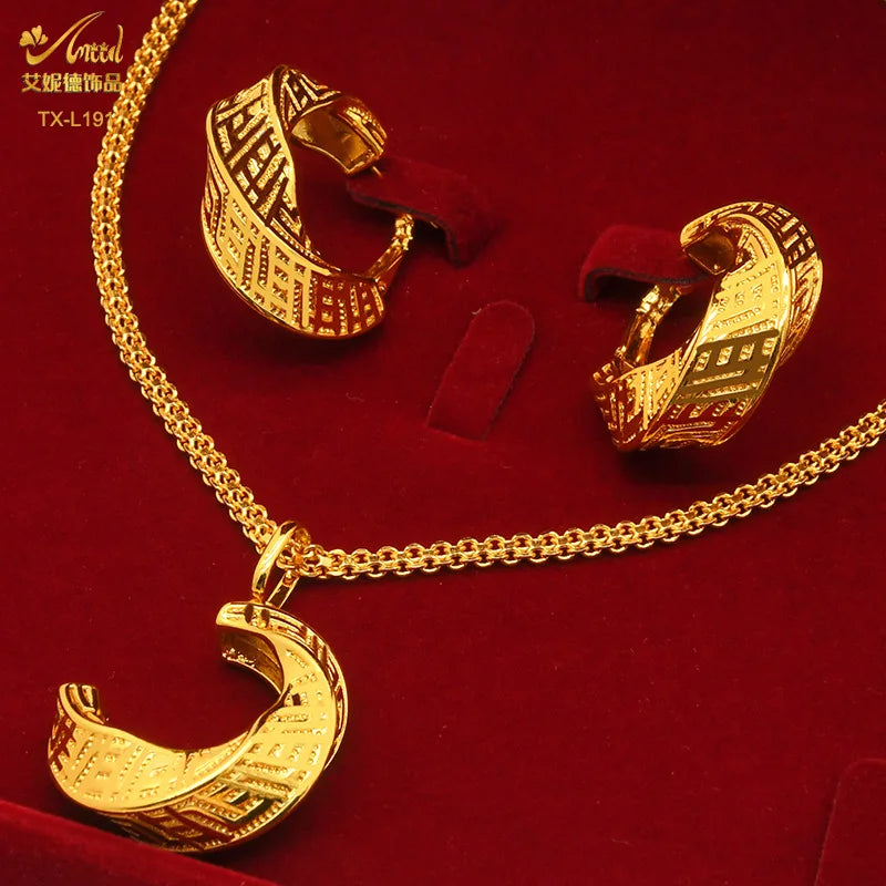 24K Gold Alloy Two-Piece Jewelry Set Indian Dubai Wedding Accessories Sand Gold Twisted Geometric Necklace Earrings for Unisex
