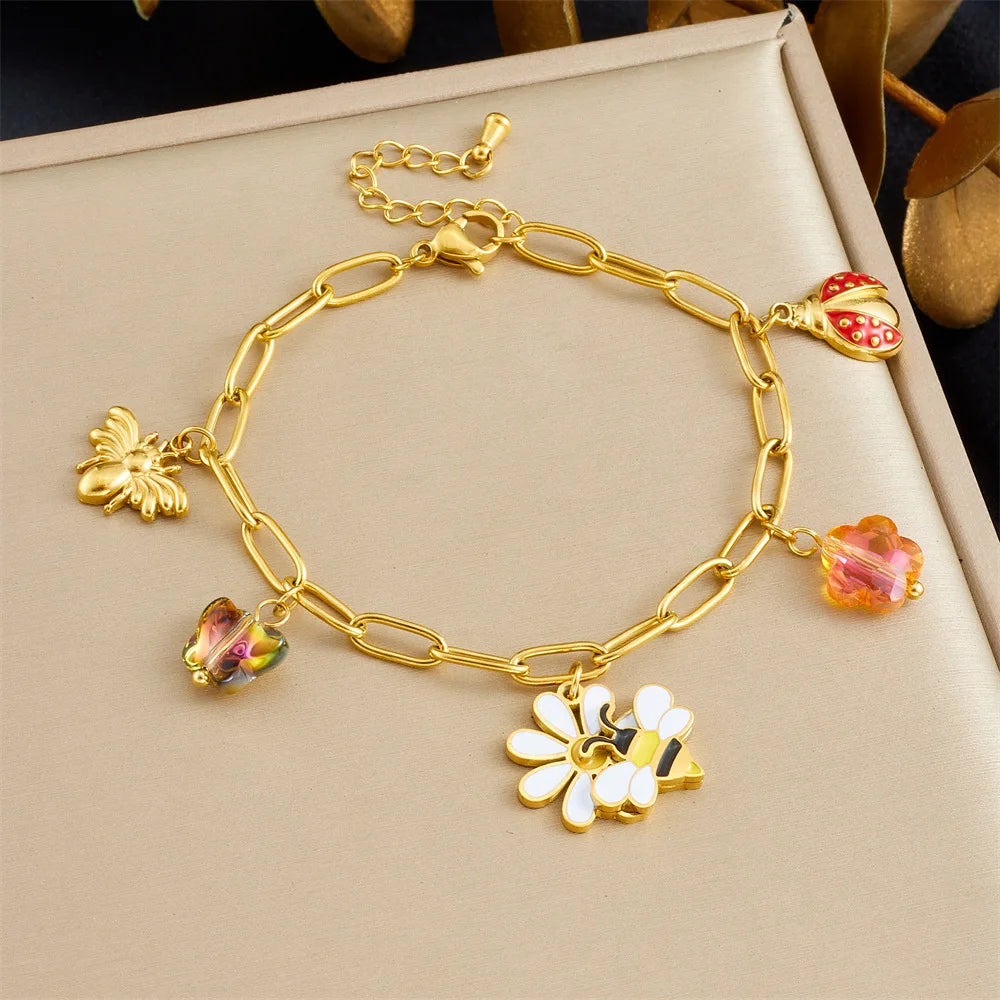 High Quality Fashion Stainless Steel Daisy Flower Necklace Earrings and Bracelet Set Women Exquisite Gold Jewelry Set