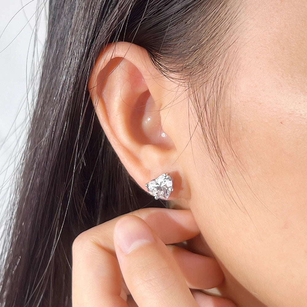 Gemfiori MSE-819 in 9K Gold Stock Fashion Jewelry Earring 1.1ct Heart E VVS2 Lab Diamonds IGI Party Gift Women's Earrings