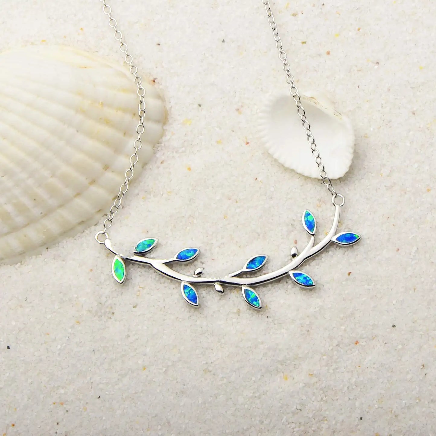 TikTok INS Wind Hawaii Beach Explosion Opal Heart Shape Leaves Vintage Copper Box Necklace Women's Wholesale Party Inlaid Charms