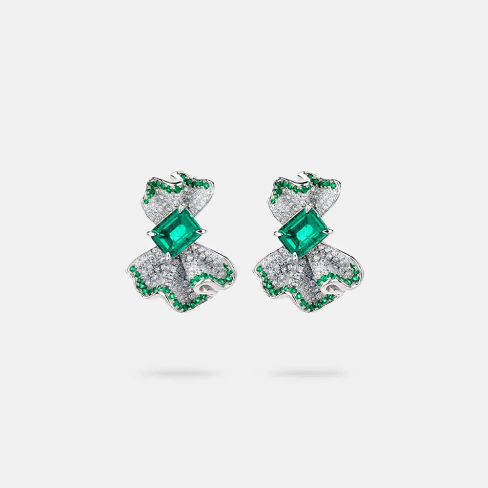 SILVERELLI Grandmother Green Stud Earrings | High Carbon Diamond | S925 Sterling Silver