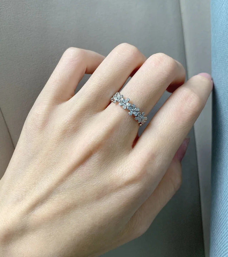 SILVERELLI Little Daisy Zircon Ring | 925 Sterling Silver | Multi-Plated