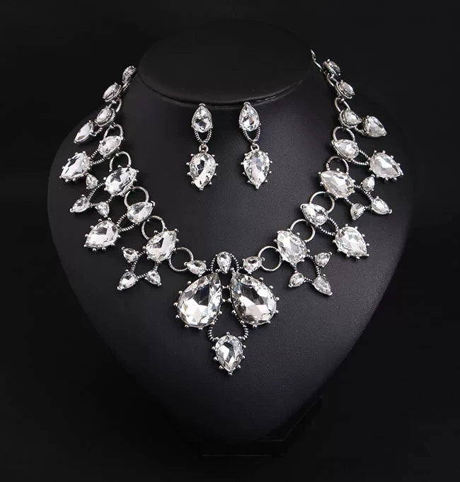 XM S394 Gold Plated Marquise Topaz Sparkling Floral Necklace & Earrings Bridal Set
