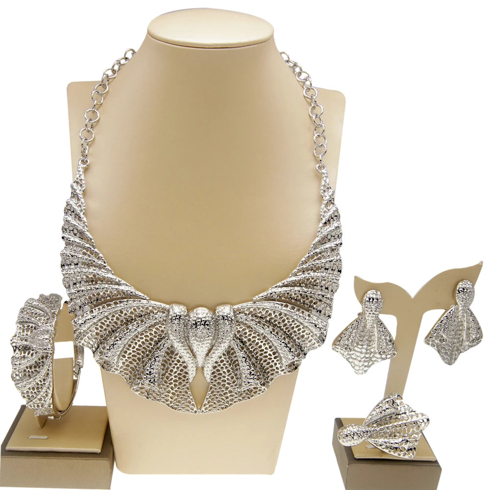 Zhuerrui Luxury Dubai Costume Jewelry Set Party Leaf Necklace Jewelry Sets Brazilian Gold Plated Women's Wedding Jewelry  H00200
