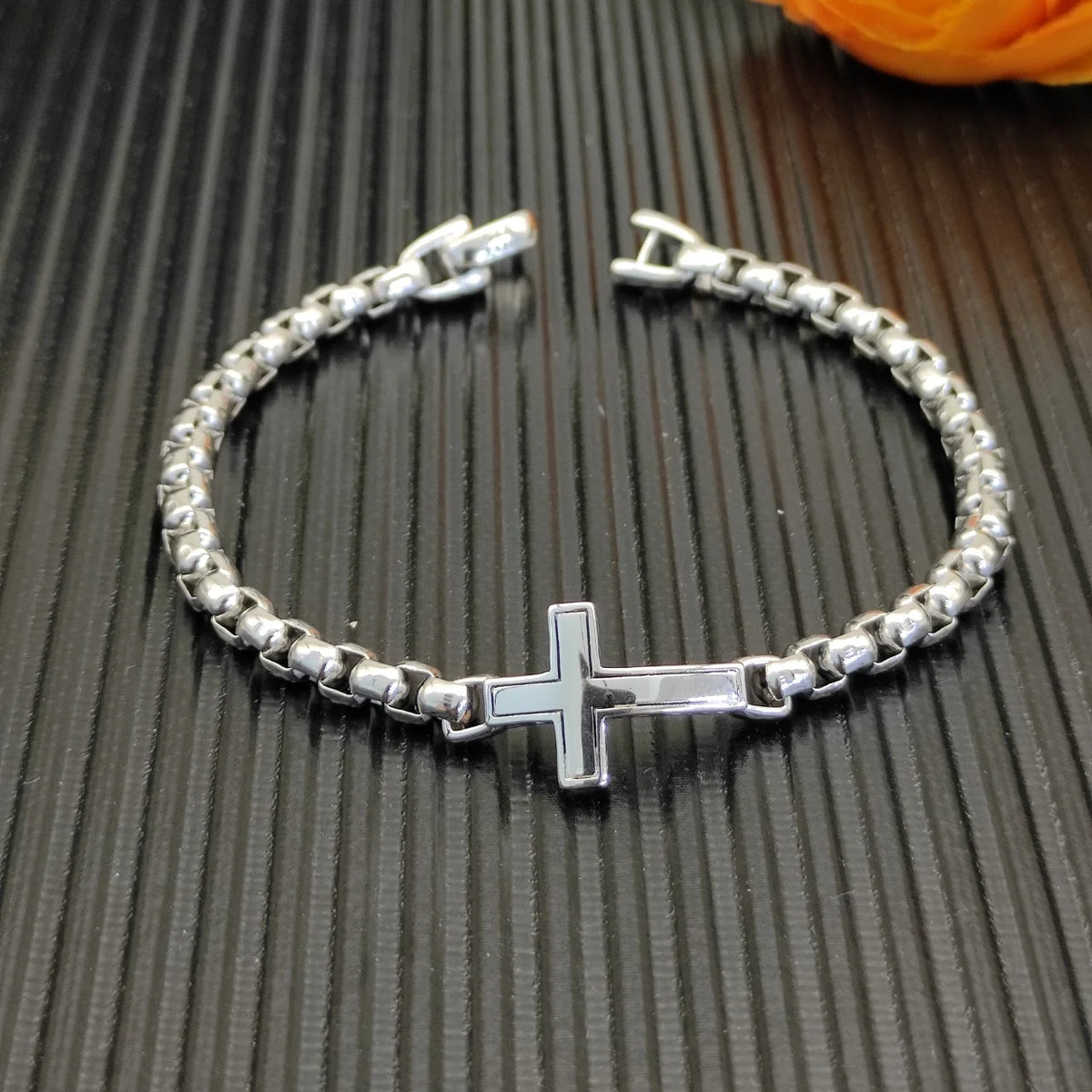 FASHIONISTA DY High-Quality Silver-Plated 5MM Box Chain Cross Bracelet, Gold-Plated 5mm Bracelet, Jewelry