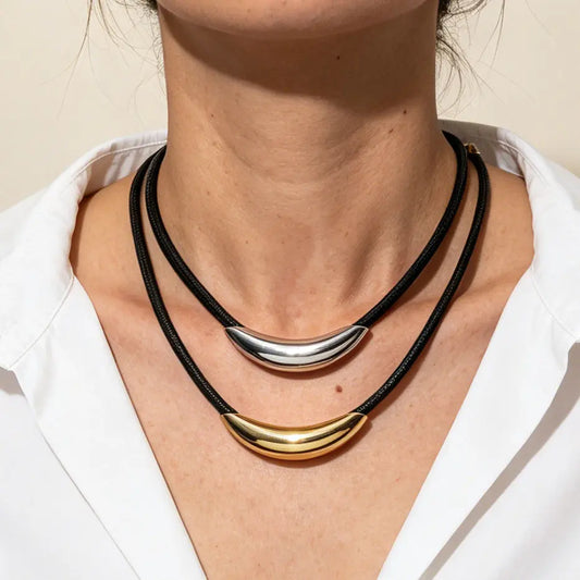 Joolim PVD Plated Wholesale Waterproof Fashion Curved Bar Crescent Pendant Leather Choker Necklace Stainless Steel Jewelry