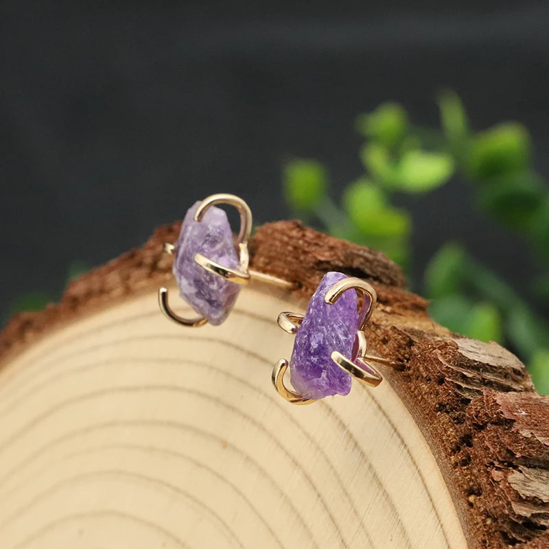 Wholesale Minimalist Turquoise Paw Natural Stone Crystal  Modern Women's Designer Earrings Fashion Luxury Earrings Jewelry