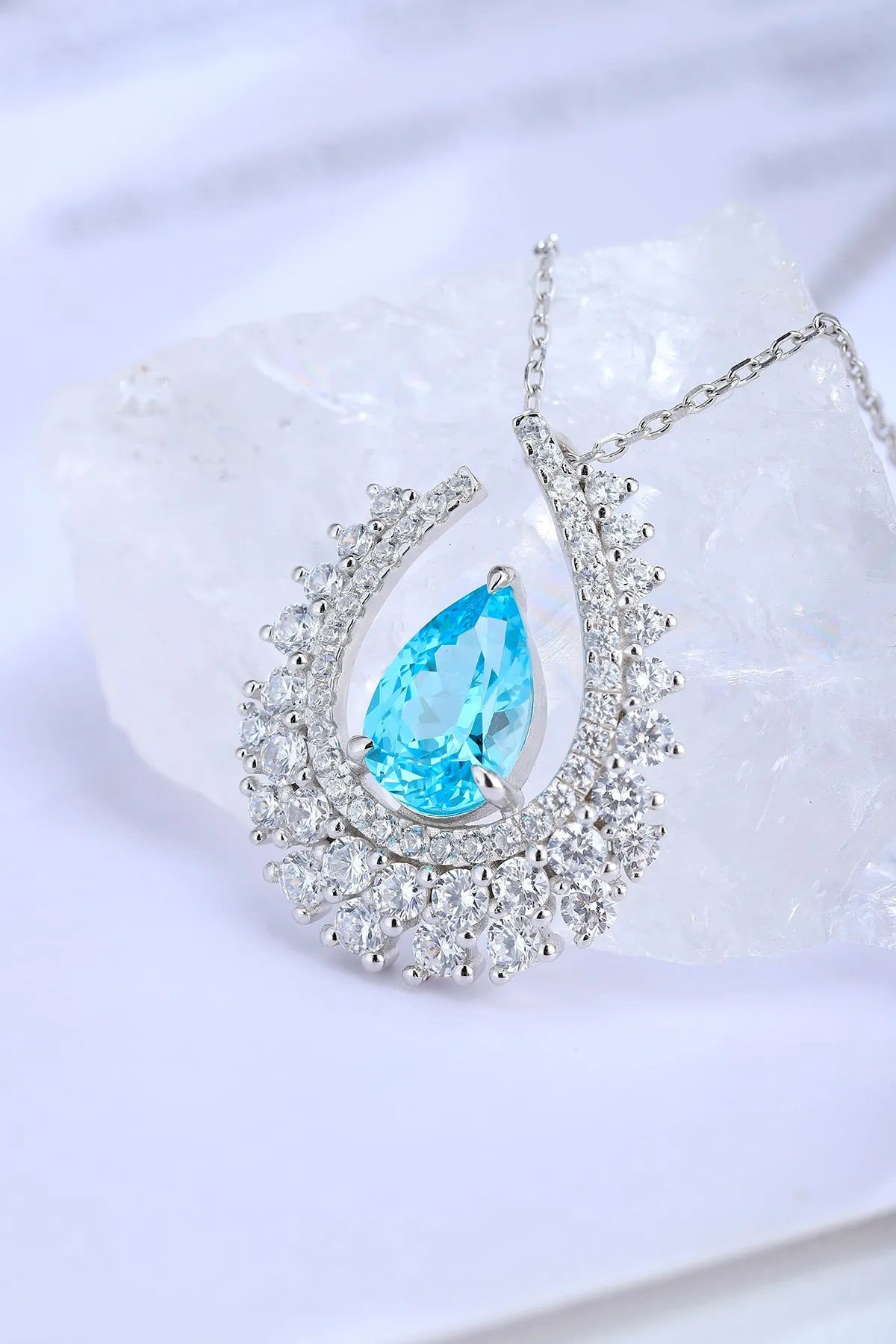 Gemfiori Anster 925 Sterling Silver High-quality Cultivated Paraiba Necklace - Suitable for Parties or As a Gift