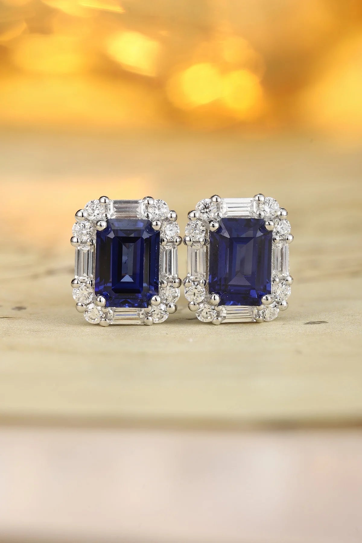 ArtistA S925 Silver Lab Grown Color Gemstone Paraiba Ruby Sapphire Stud Earrings Round White Lab Grown diamond Side Stones Luxurious