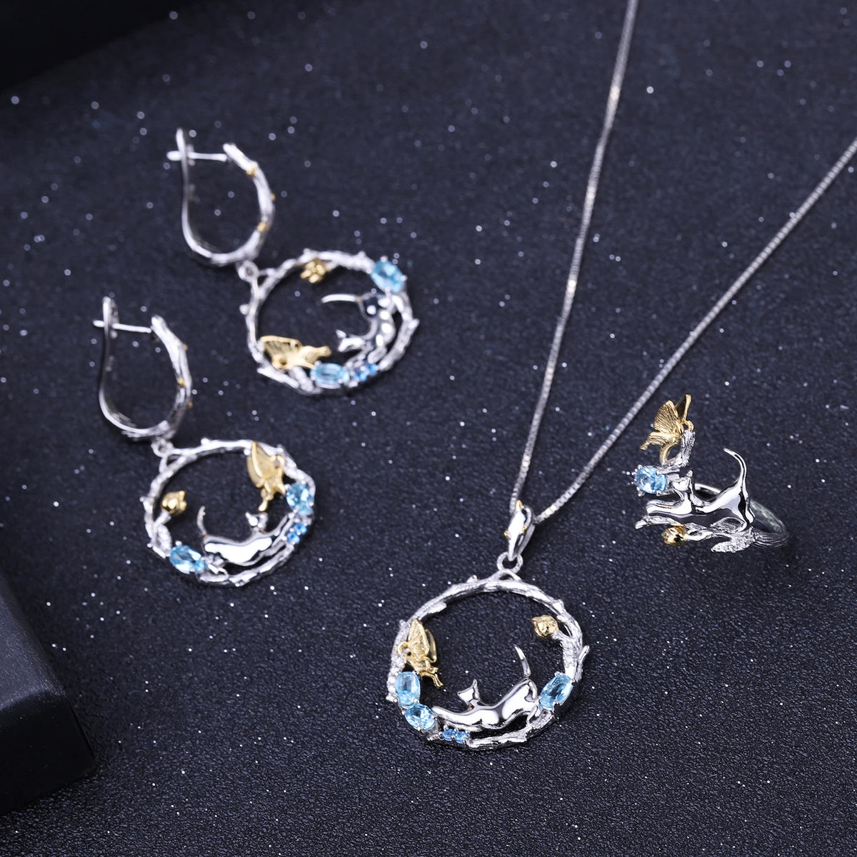 ArtistA C7784 Abiding Original Desig Kitten Chasing Butterfly Geometric Circle Oval Swiss Blue Topaz Drop Earrings Pendant & Ring Set