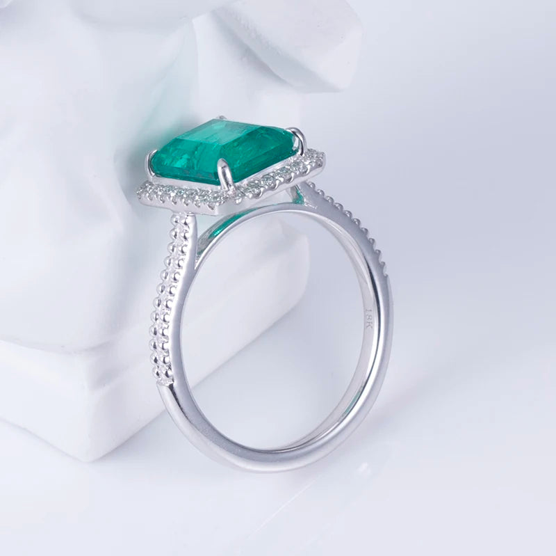 MS-608 18k Gold Custom  Women  Fashion 7*9mm Emerald Cut Emerald Halo Ring