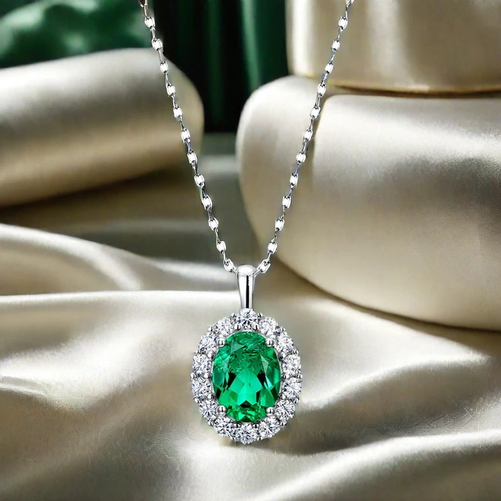Oval Shape Vintage 925 Sterling Silver 1ct  Lab Grown Emerald Pendant Necklace Lab Grown Diamond Necklace for Gift
