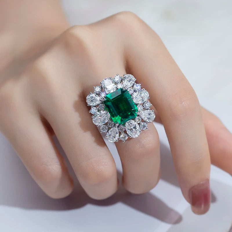 MSR-1252 18k Gold Custom Women Halo Ring  Fashion 10*12mm Emerald Cut Lab Grown Emerald Ring