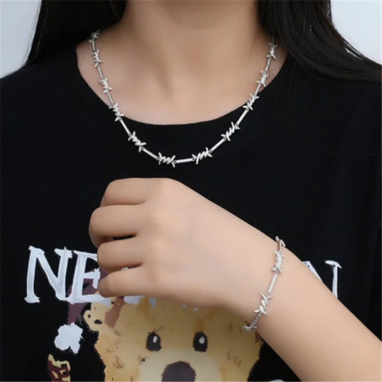 BiG-BOSS New Unisex Punk Luxury Thorns Design Hip Hop Copper Jewelry Full Zircon Barbed Wire Necklace Thorn Necklace
