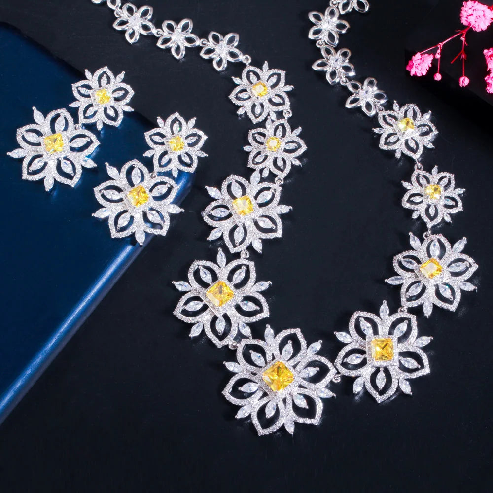 Newest Luxury Bridal Jewelry Sets Brilliant Big Flower Green 3A CZ Necklace Dangle Earring Banquet Wedding Dress Accessories