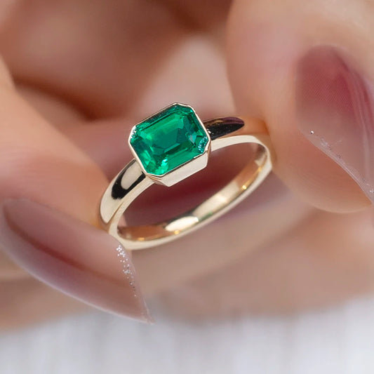 Messi Jewelry MSR-925 18k 1ct Emerald Cut  Lab Grown Emerald Women Jewelry Ring halo  Engagement Ring  Style