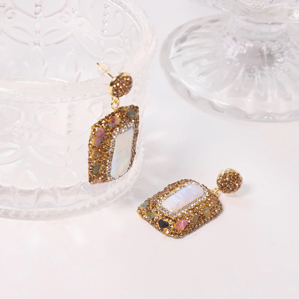 Natural Freshwater Baroque Inlaid Zircon Pearl Earrings Korean Style Women Luxury Jewelry Fashion Ladies and Girls Gift GE1523
